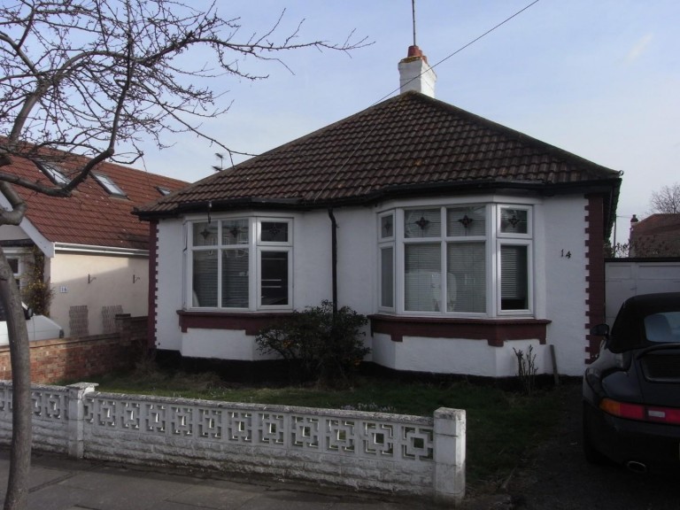 Grange Park Drive Leigh On Sea