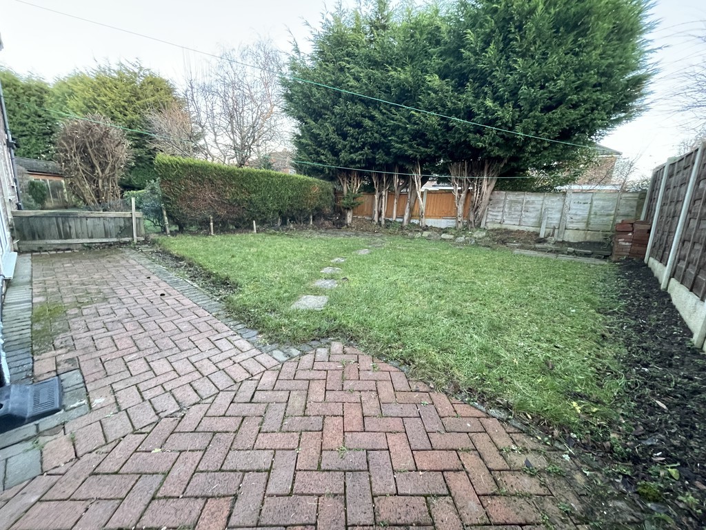 Newlands Avenue, Cheadle Hulme, SK8 6NE