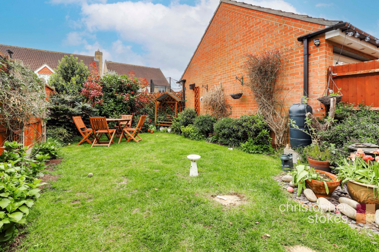 Dahlia Close, Cheshunt, Hertfordshire, EN7 6NW