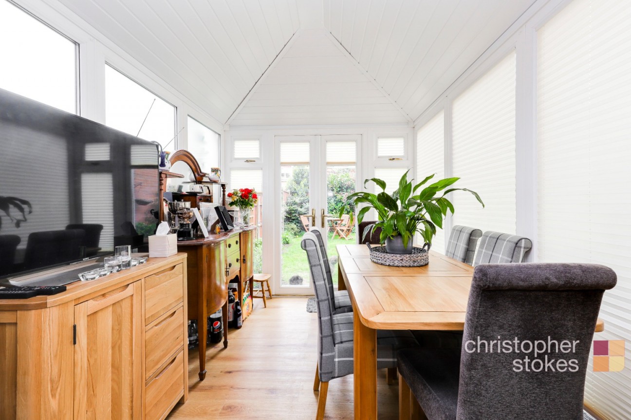 Dahlia Close, Cheshunt, Hertfordshire, EN7 6NW