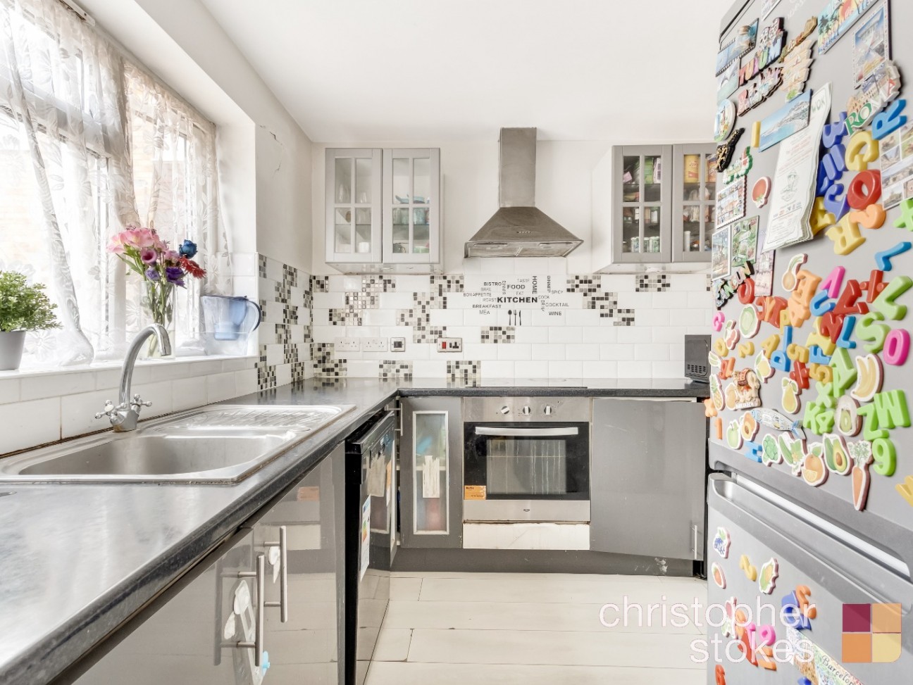 Shortmead Drive, Cheshunt, Hertfordshire, EN8 8TY
