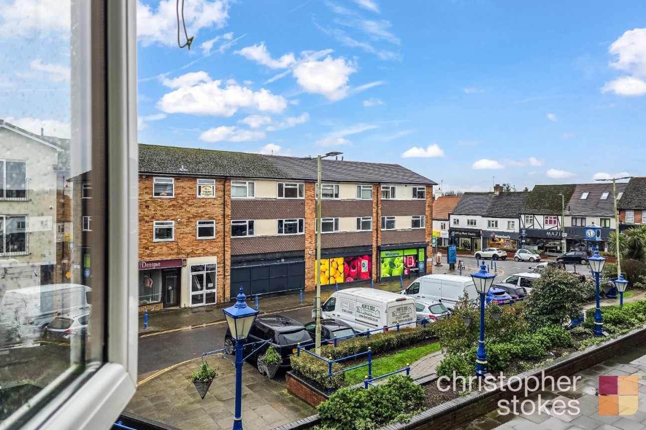 Maynard Place, Cuffley, Potters Bar, Hertfordshire, EN6 4JA