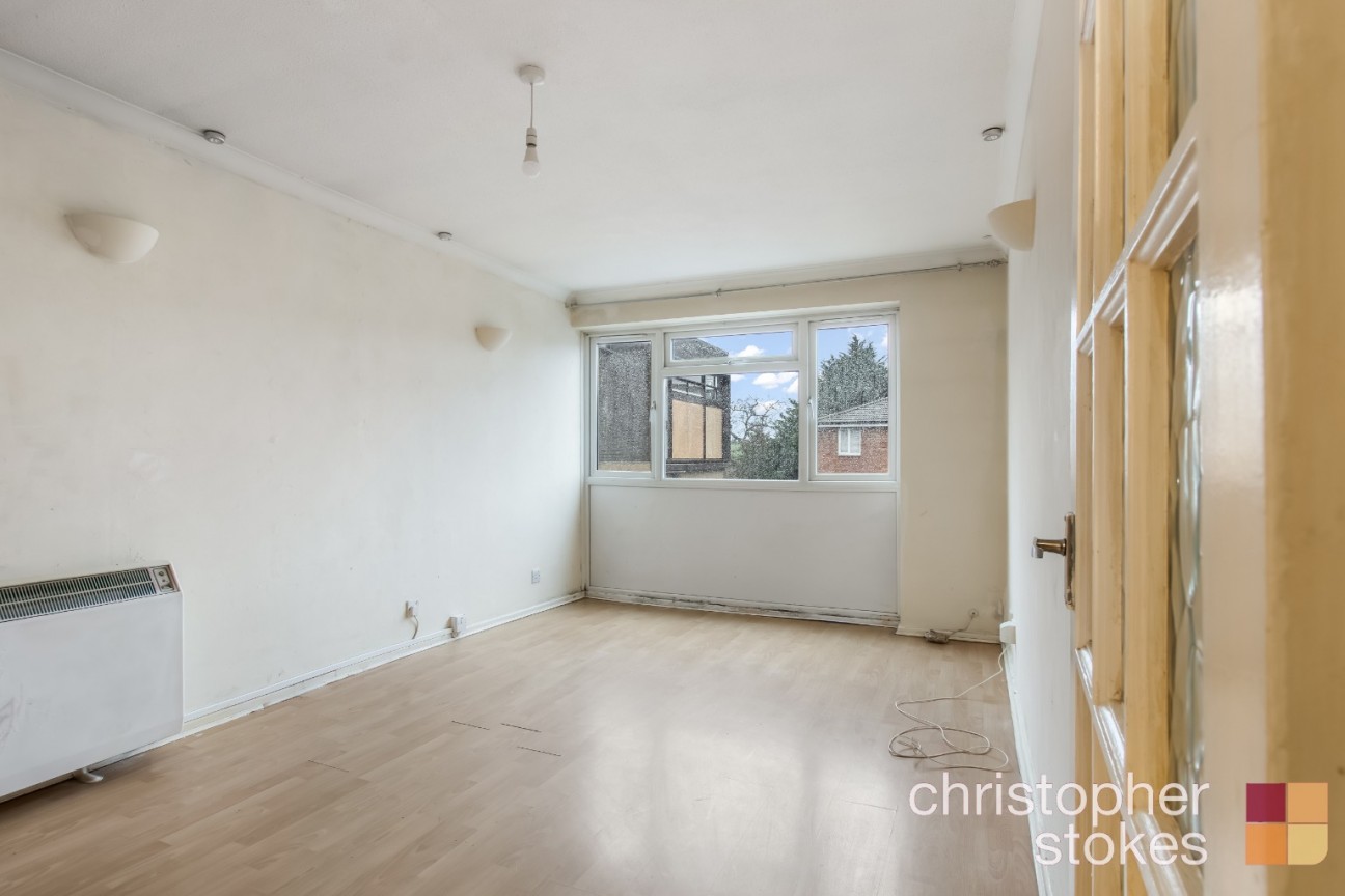 Maynard Place, Cuffley, Potters Bar, Hertfordshire, EN6 4JA