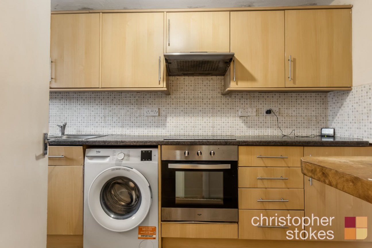 Maynard Place, Cuffley, Potters Bar, Hertfordshire, EN6 4JA