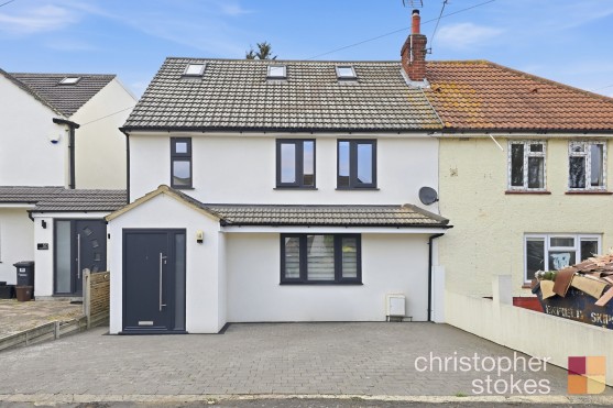 Franklin Avenue, Cheshunt, Hertfordshire, EN7 5DZ