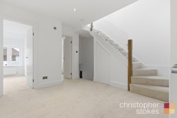 Franklin Avenue, Cheshunt, Hertfordshire, EN7 5DZ