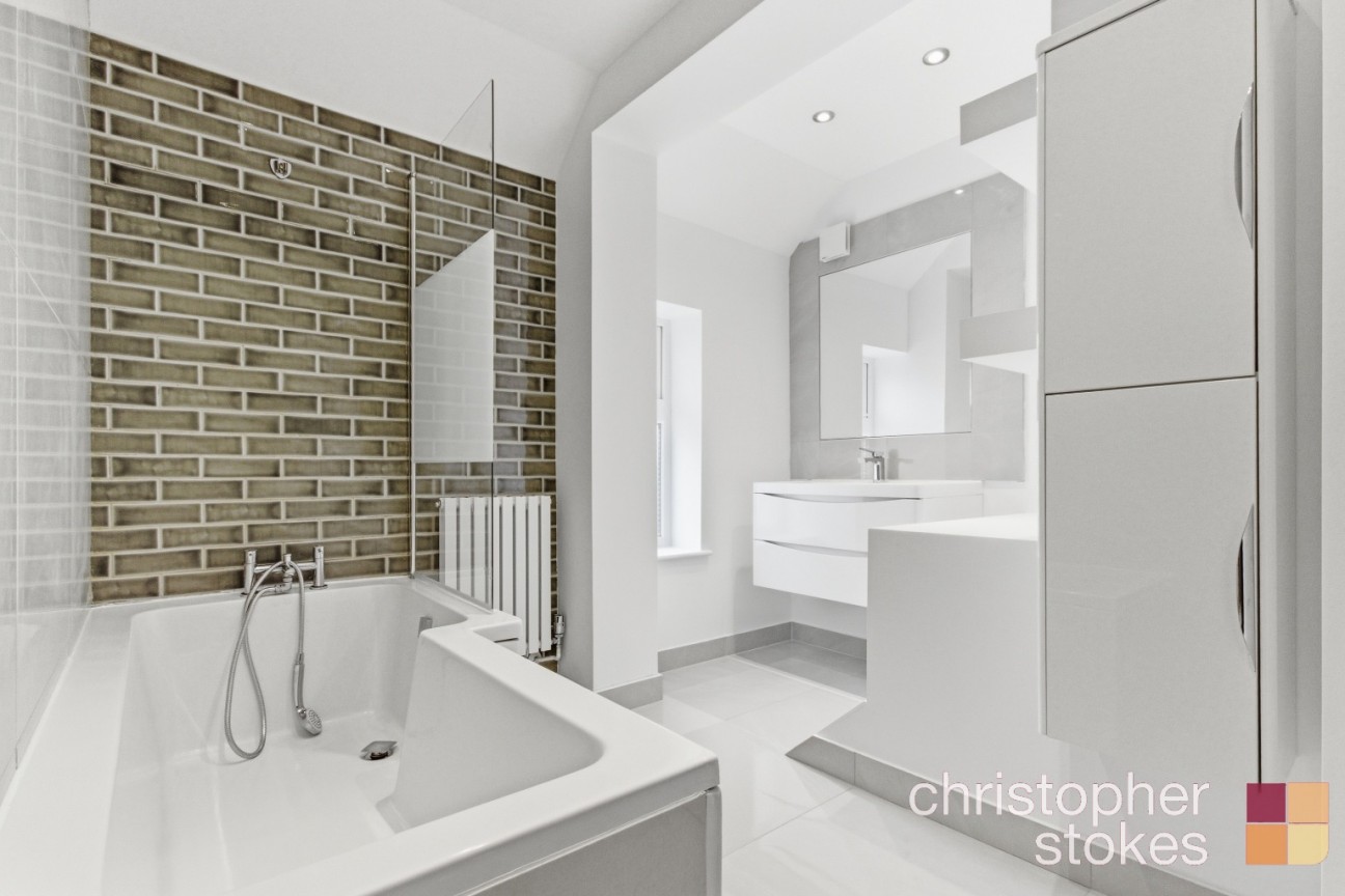 Franklin Avenue, Cheshunt, Hertfordshire, EN7 5DZ