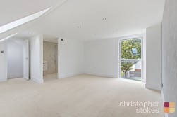 Franklin Avenue, Cheshunt, Hertfordshire, EN7 5DZ