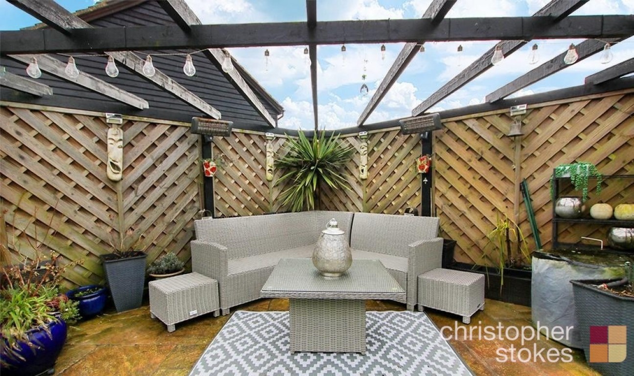 Tennand Close, Cheshunt, Waltham Cross, Hertfordshire, EN7 6DJ