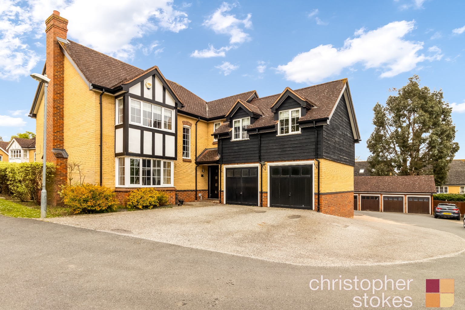 Gosse Close, Hoddesdon, EN11 9FG