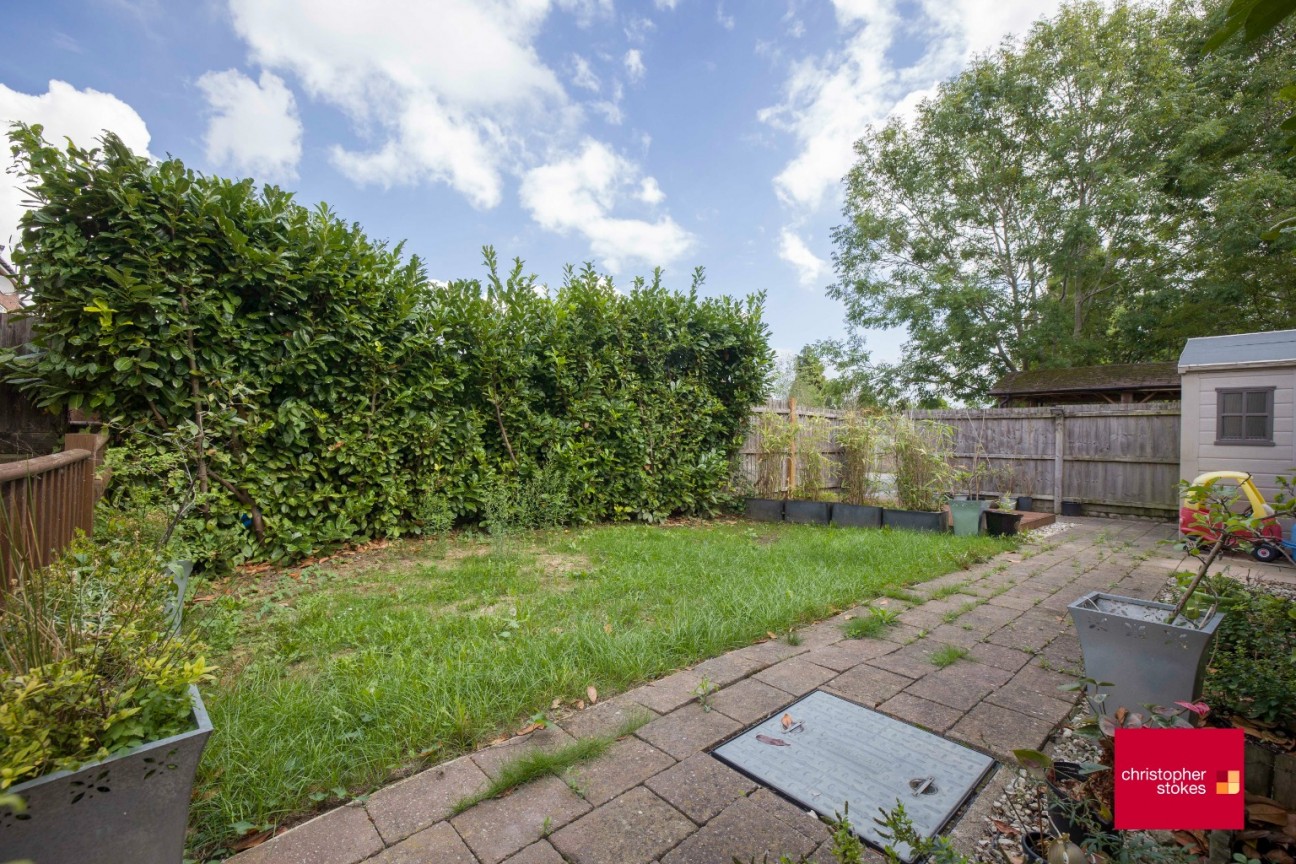 Alexis Row, High Road, Broxbourne, Hertfordshire, EN10 7FJ