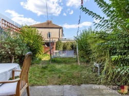 Trinity Lane, Waltham Cross, EN8