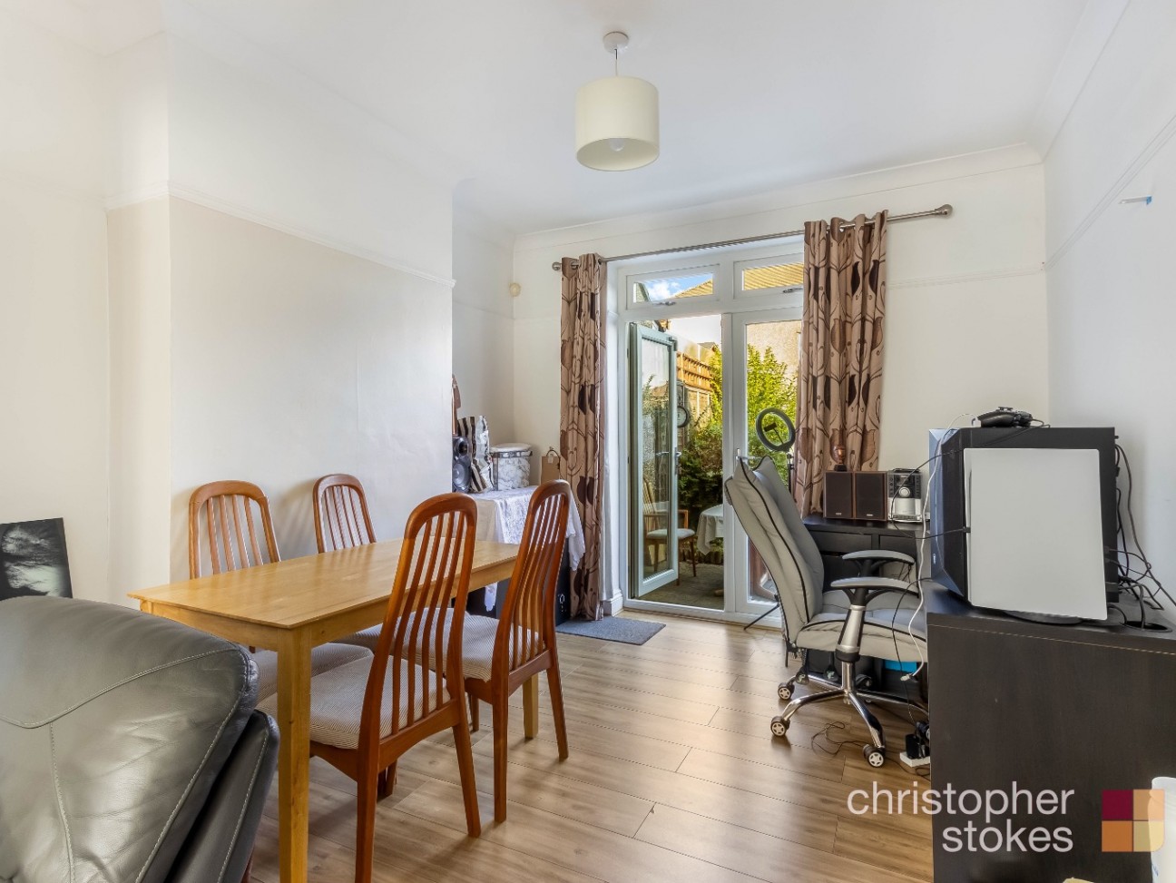 Trinity Lane, Waltham Cross, EN8