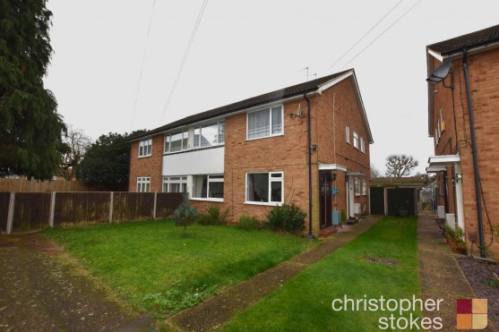 Southmead Crescent, Cheshunt, Waltham Cross, Hertfordshire, EN8 8UZ