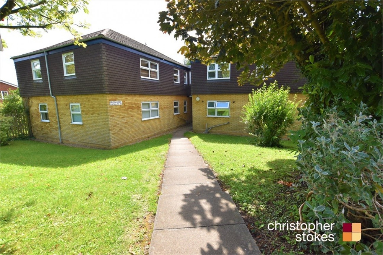 Milton Court, Smarts Green, Cheshunt, EN7 6BD