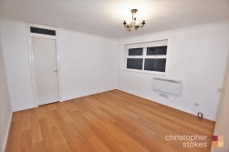 Milton Court, Smarts Green, Cheshunt, EN7 6BD