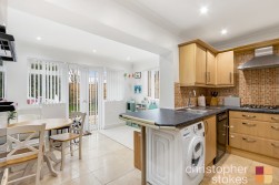 Goffs Oak Avenue, Goffs Oak, Waltham Cross, Hertfordshire, EN7 5NJ