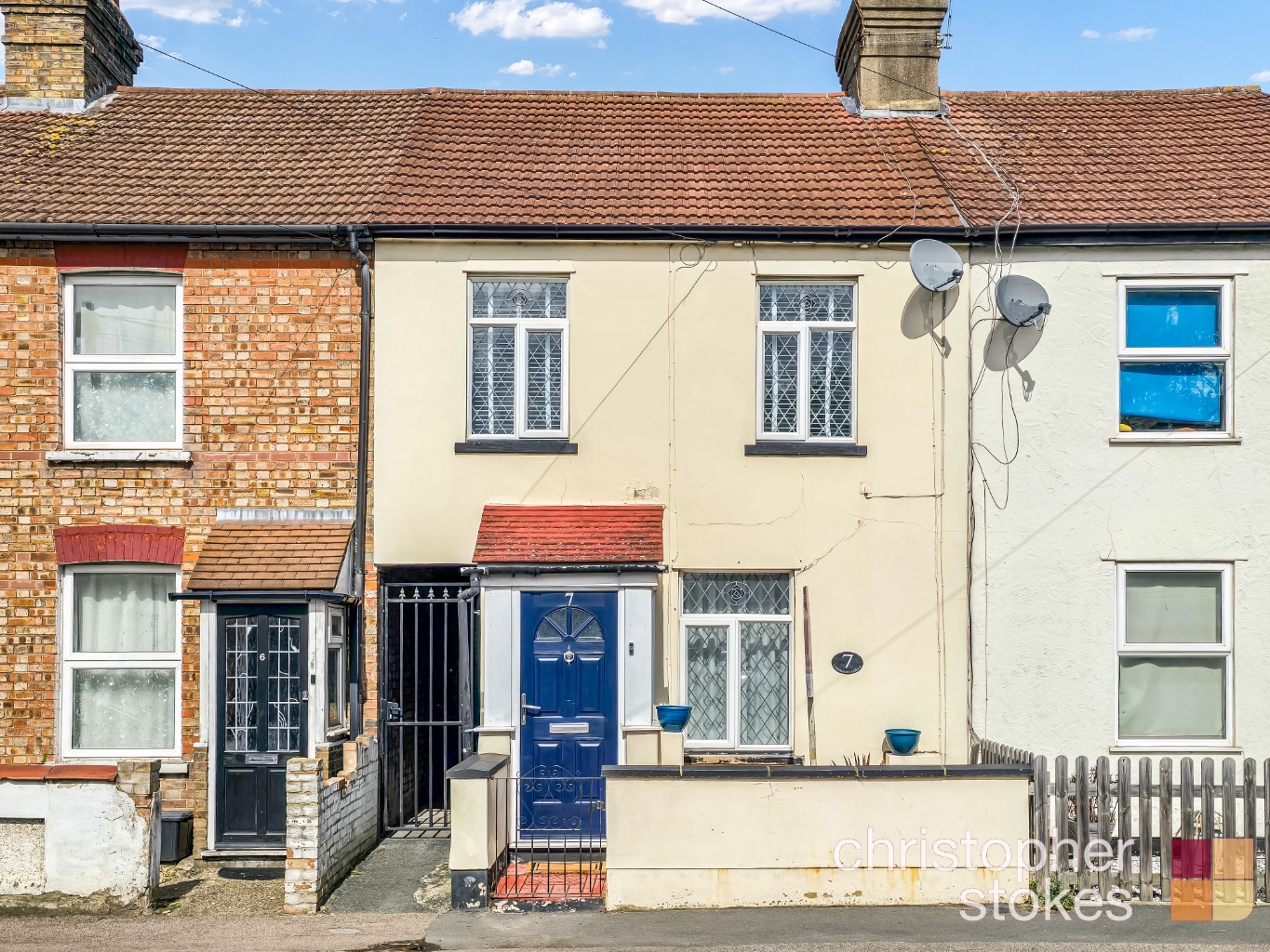 Cheshunt Folly, Brookfield Lane West, Cheshunt, Hertfordshire, EN8 0QY