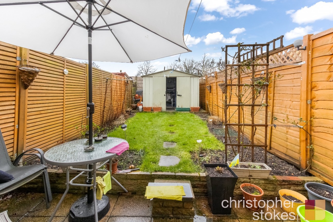 Cross Road, Waltham Cross, Hertfordshire, EN8 7HU