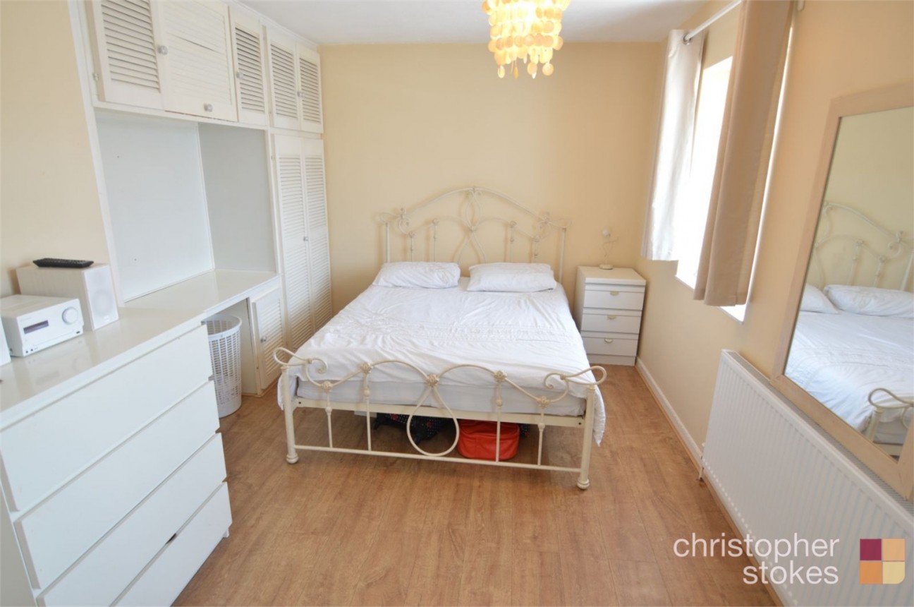 Cameron Drive, Waltham Cross, Hertfordshire, EN8 8BP