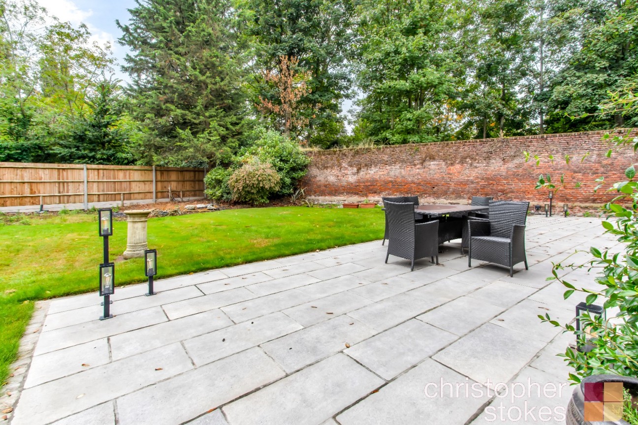 Broomer Place, Cheshunt, Waltham Cross, Hertfordshire, EN8 9ER