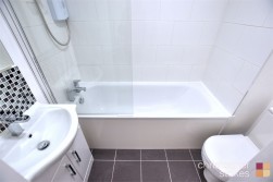 Fountain Court, Cheshunt, Hertfordshire, EN8 8LJ