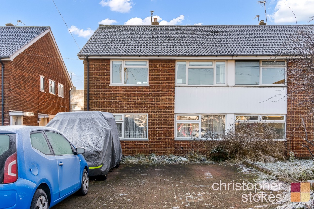 Ousden Close, Cheshunt, Waltham Cross, Hertfordshire, EN8 9RQ