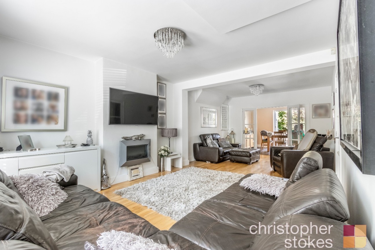 Beltona Gardens, Cheshunt, Waltham Cross, Hertfordshire, EN8 0PA