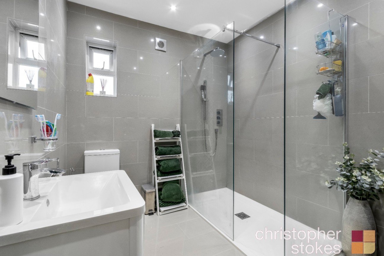 Beltona Gardens, Cheshunt, Waltham Cross, Hertfordshire, EN8 0PA