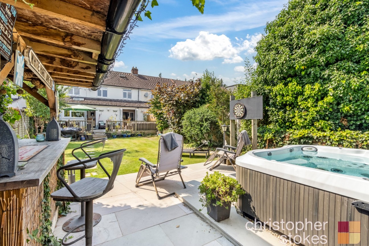 Beltona Gardens, Cheshunt, Waltham Cross, Hertfordshire, EN8 0PA