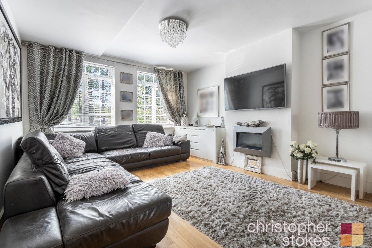 Beltona Gardens, Cheshunt, Waltham Cross, Hertfordshire, EN8 0PA