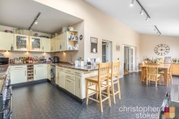 Beltona Gardens, Cheshunt, Waltham Cross, Hertfordshire, EN8 0PA