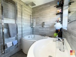 Beechfield Walk, Waltham Abbey, Essex, EN9 3AB