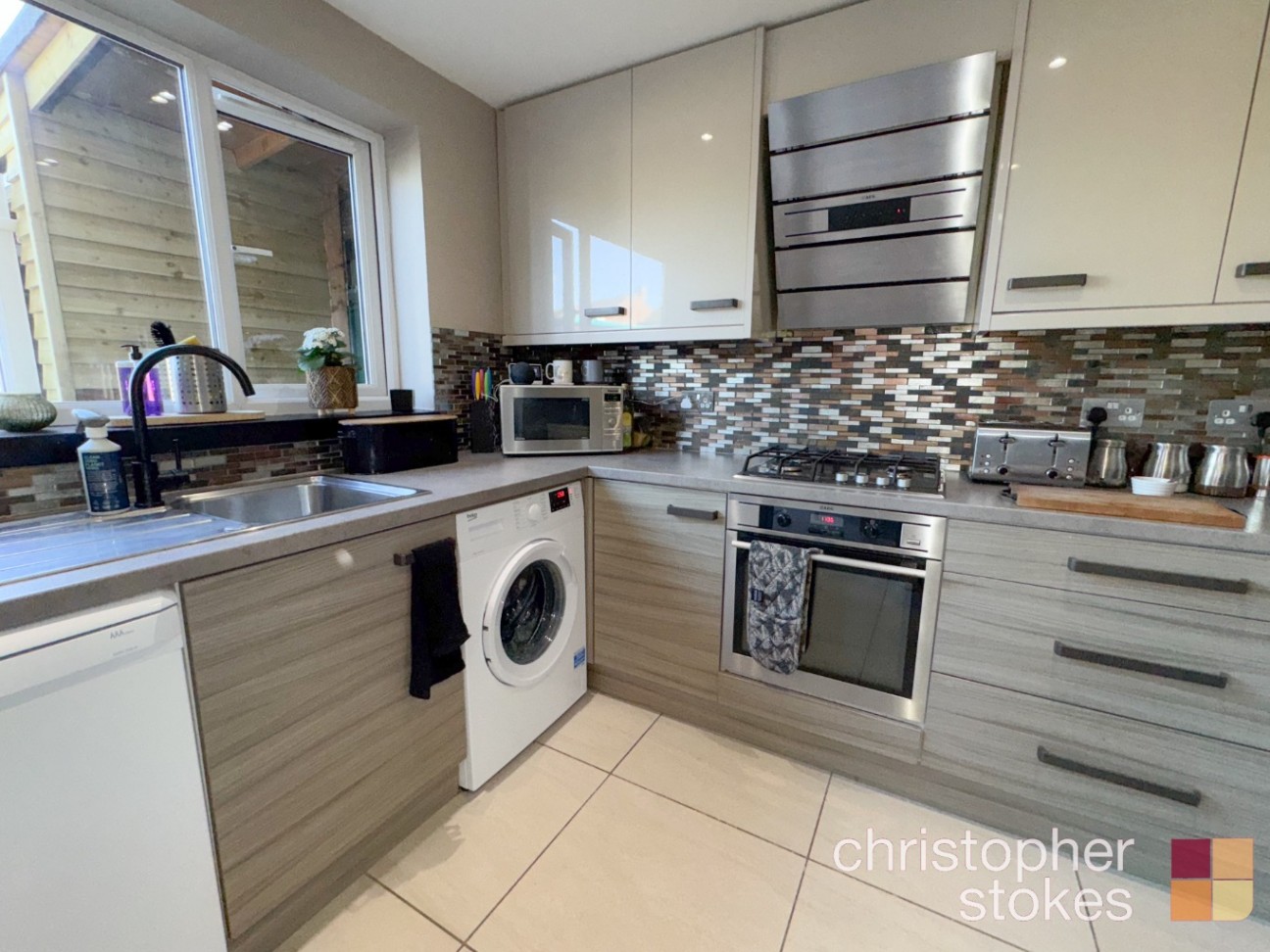 Beechfield Walk, Waltham Abbey, Essex, EN9 3AB