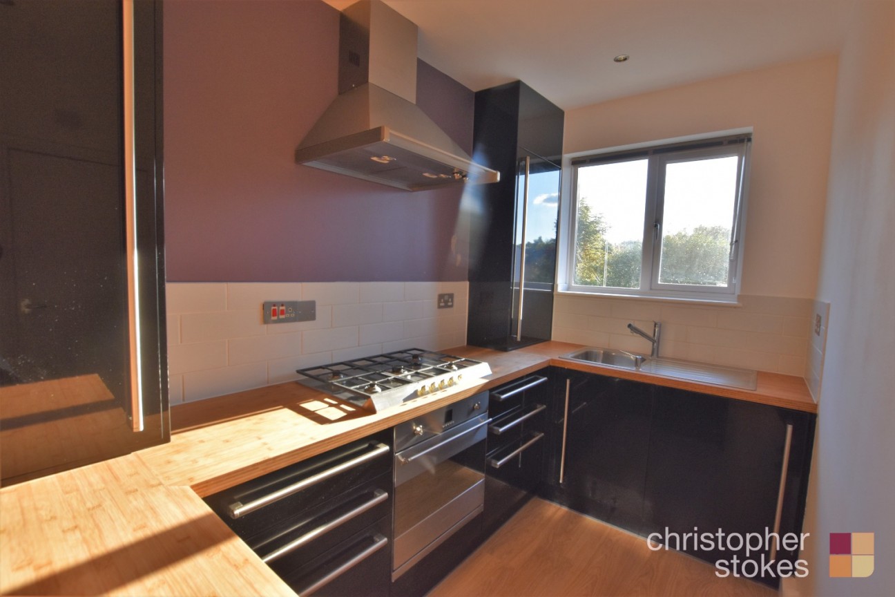Willowdene Mill Lane, Hertford, SG14 3TT
