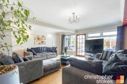 Wheatcroft, Cheshunt, Waltham Cross, Hertfordshire, EN7 6JT
