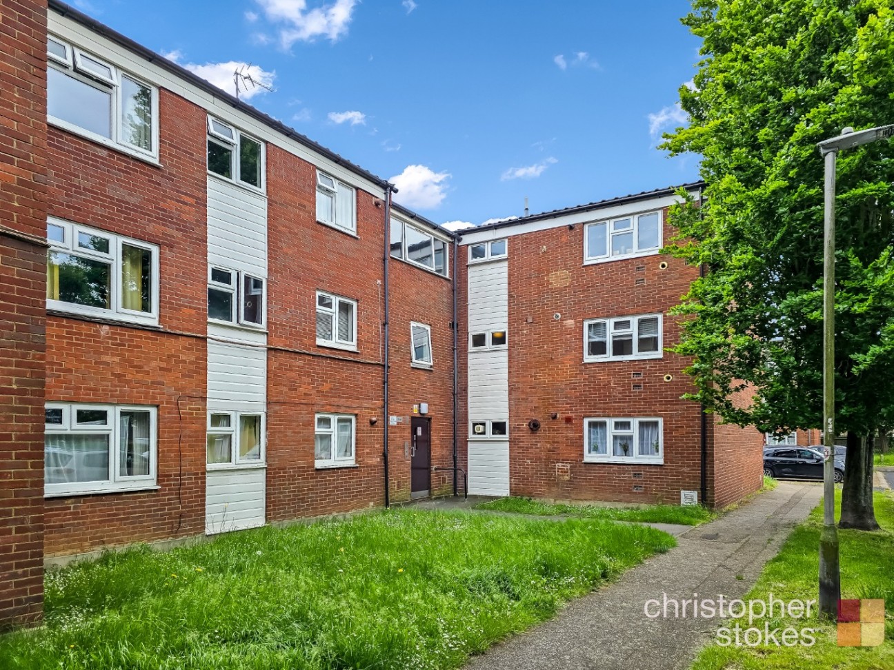 Juniper Close, Broxbourne, Hertfordshire, EN10 6HR