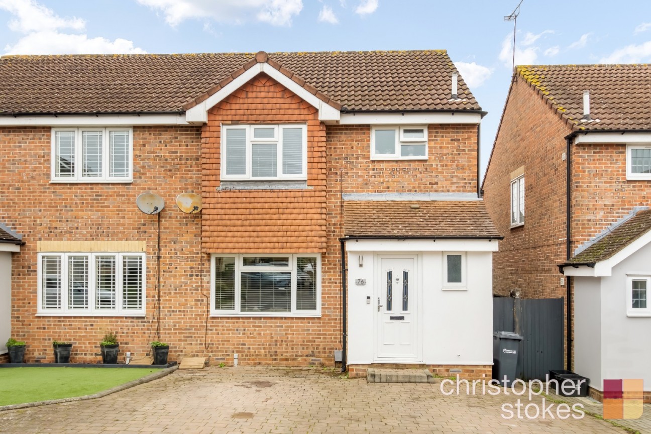 Grovedale Close, Cheshunt, Waltham Cross, Hertfordshire, EN7 5NE