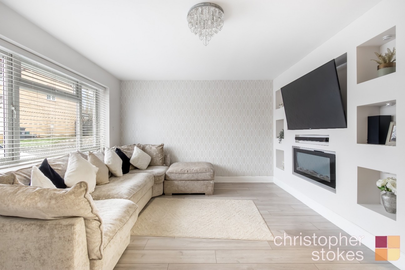 Grovedale Close, Cheshunt, Waltham Cross, Hertfordshire, EN7 5NE