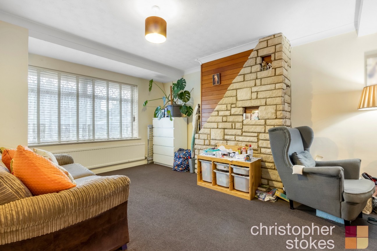 Royal Avenue, Waltham Cross, Hertfordshire, EN8 7QU