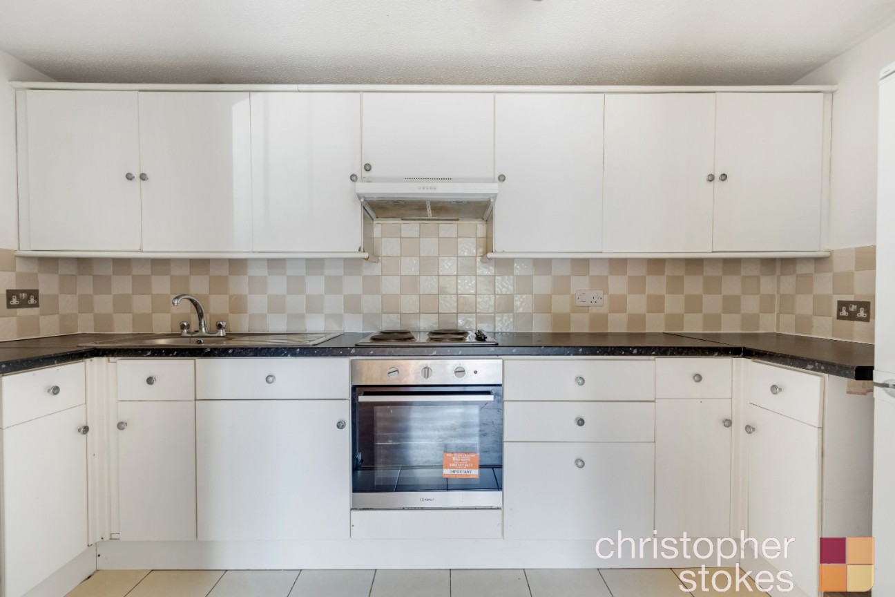 Hardingstone Court, Eleanor Way, Waltham Cross, EN8 7SF