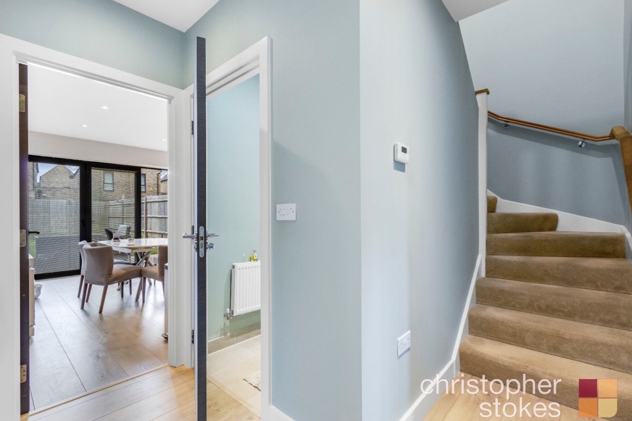 Markwick Avenue, Cheshunt, Waltham Cross, Hertfordshire, EN8 9FP