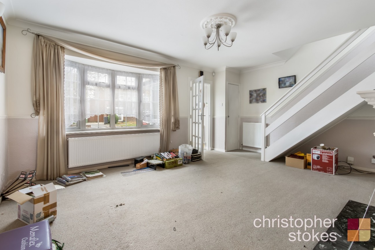 Granville Gardens, Hoddesdon, Hertfordshire, EN11 9QD