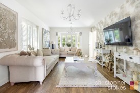 Elmer Close, Hoddesdon, Hertfordshire, EN11 8FS