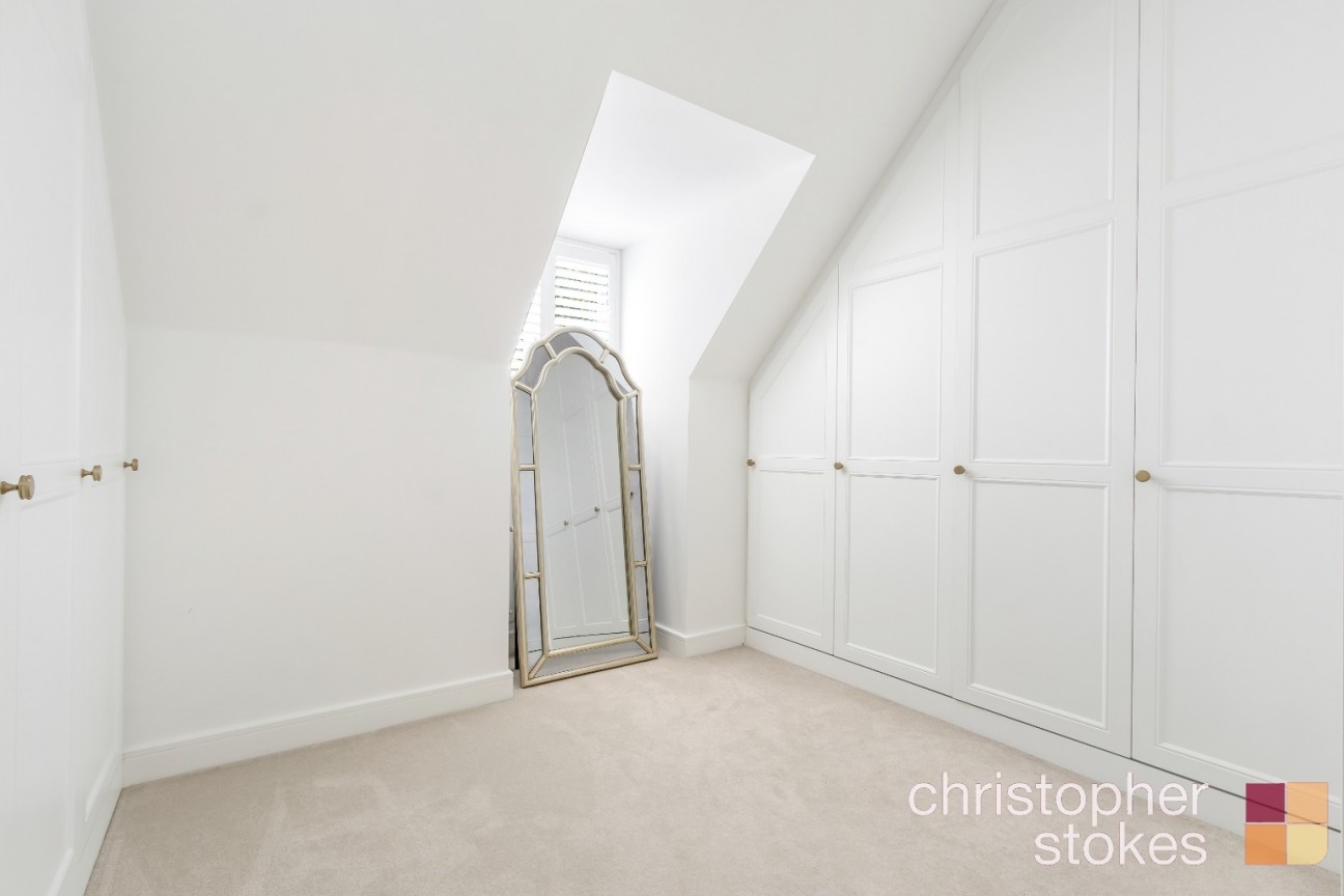 Elmer Close, Hoddesdon, Hertfordshire, EN11 8FS