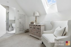 Elmer Close, Hoddesdon, Hertfordshire, EN11 8FS
