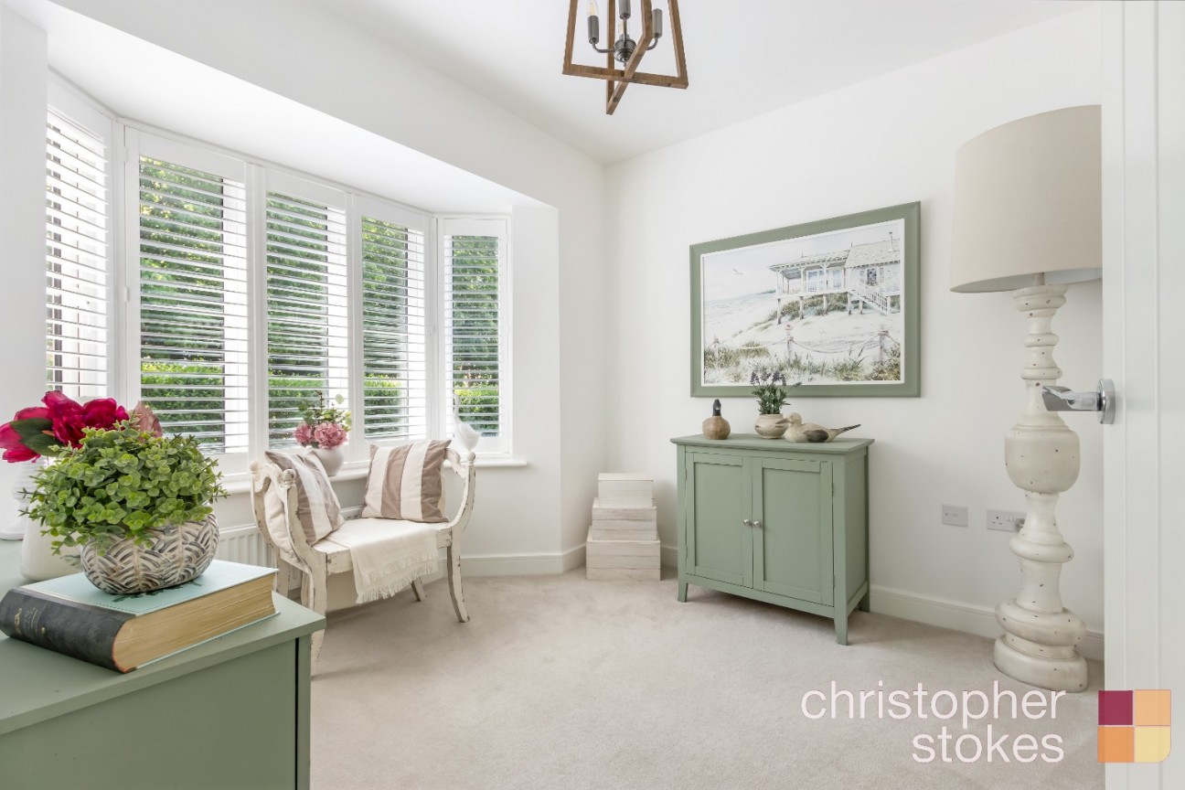 Elmer Close, Hoddesdon, Hertfordshire, EN11 8FS