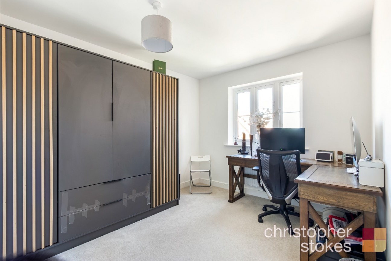 Elmer Close, Hoddesdon, Hertfordshire, EN11 8FS