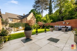 Elmer Close, Hoddesdon, Hertfordshire, EN11 8FS