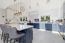 Goffs Lane, Goffs Oak, Hertfordshire, EN7 5HQ
